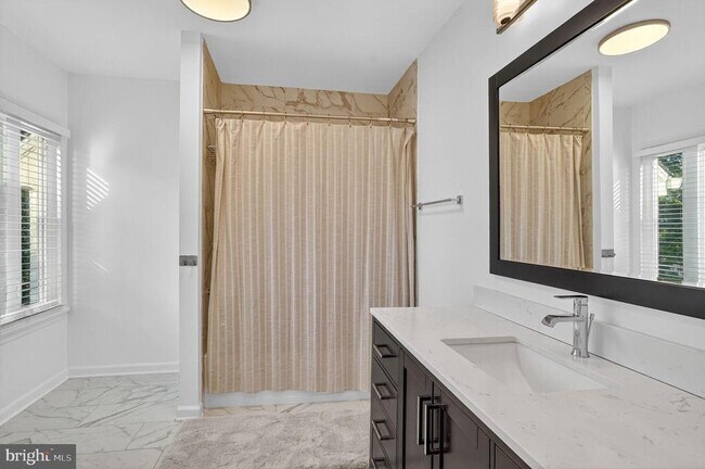 Building Photo - 1179 Ballantrae Ln