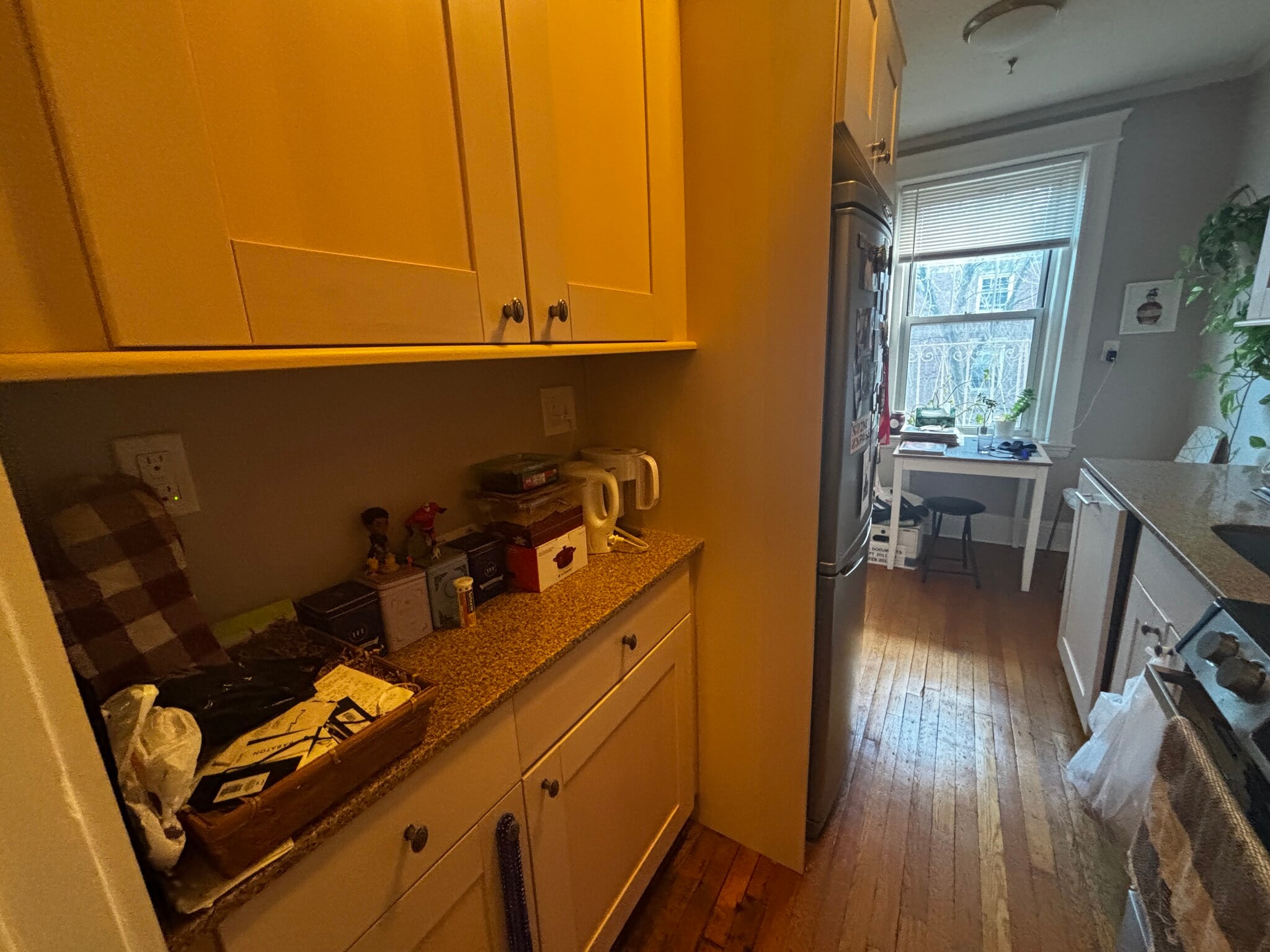 Building Photo - 110 Riverway