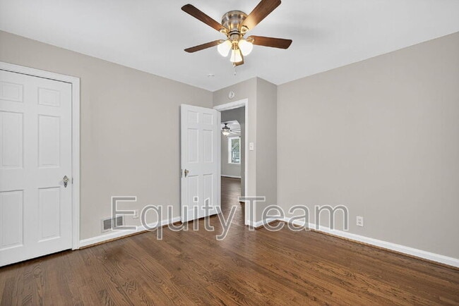 Building Photo - 7020 La Boiteaux Ave