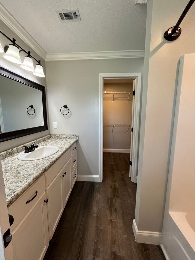 Building Photo - 23 Osprey Cove