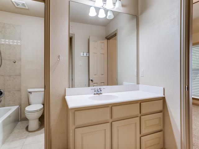 Building Photo - 12181 Flynt Dr