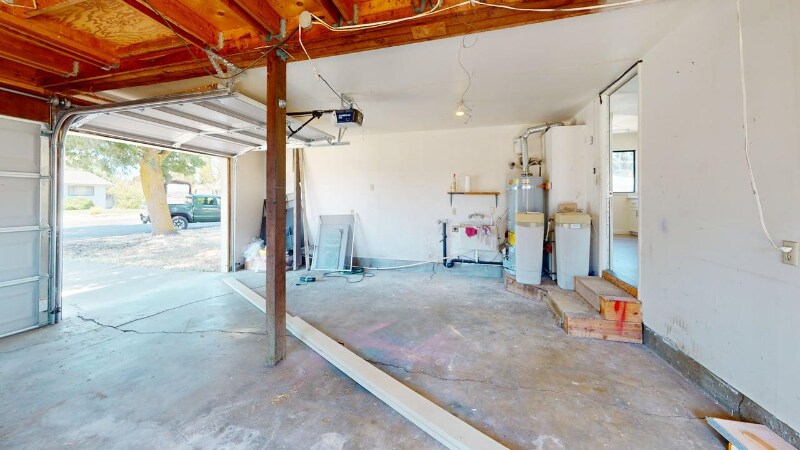 Building Photo - 430 Neil Dr