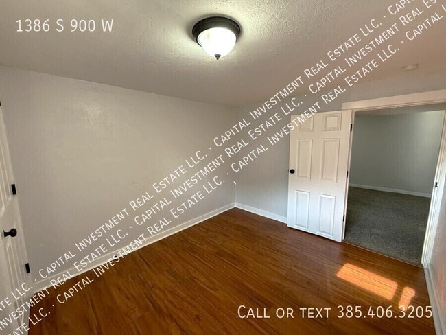 Building Photo - 1386 S 900 W