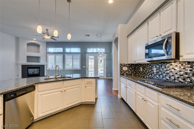 Building Photo - 2042 Poetry Ave