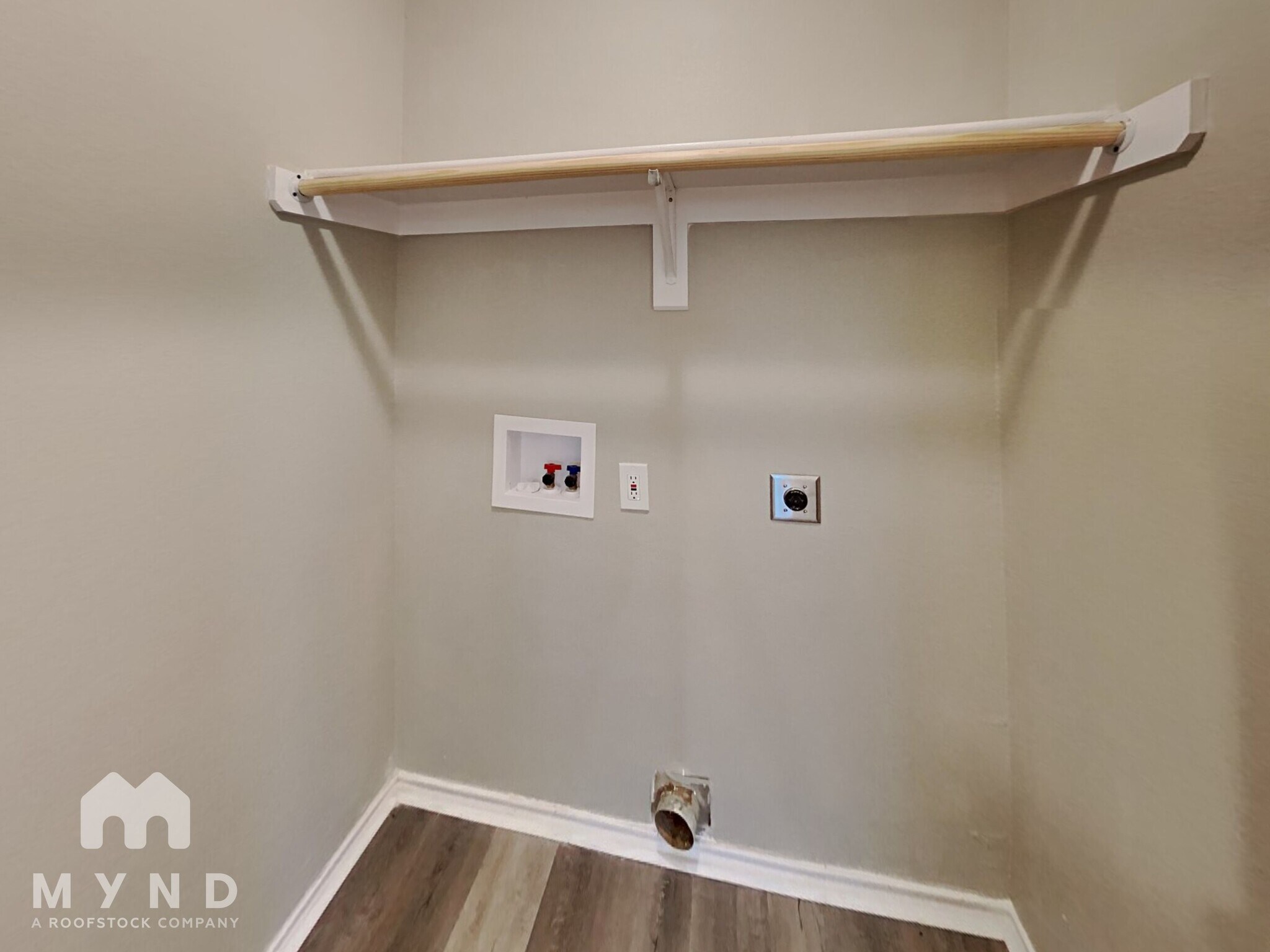 Building Photo - 106 Boardwalk St