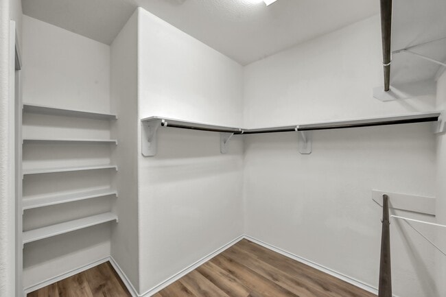 Building Photo - 9594 E Woodmark