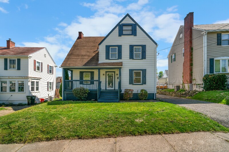 Building Photo - 609 Owens St