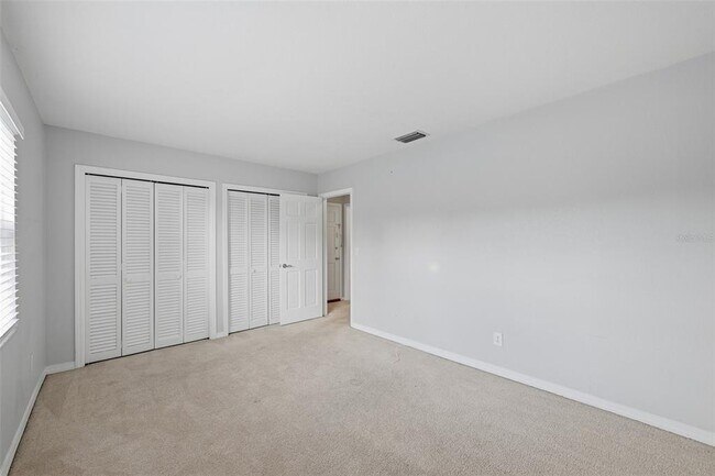 Building Photo - 10315 Carrollwood Ln
