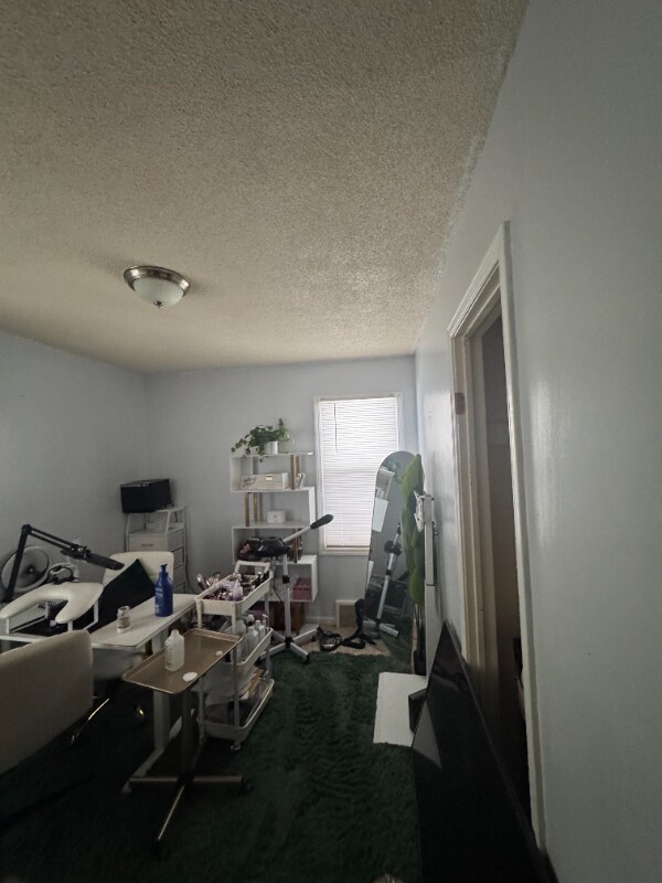 Building Photo - 13000 Rockside Rd