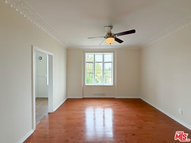 Building Photo - 1314 Hayworth Ave