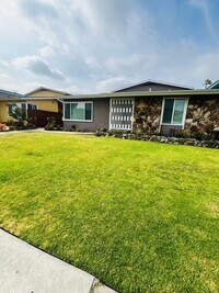 Building Photo - 2923 West 141st Pl