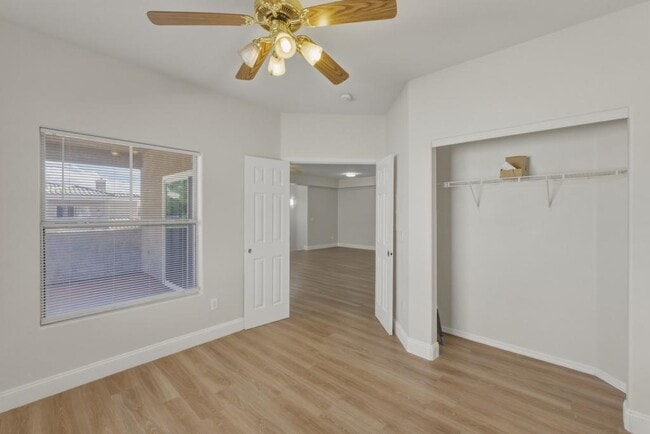 Building Photo - 6800 Dorita Ave