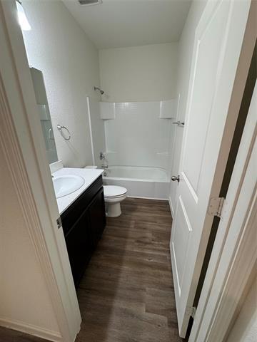 Building Photo - 812 Cherry Blossom St