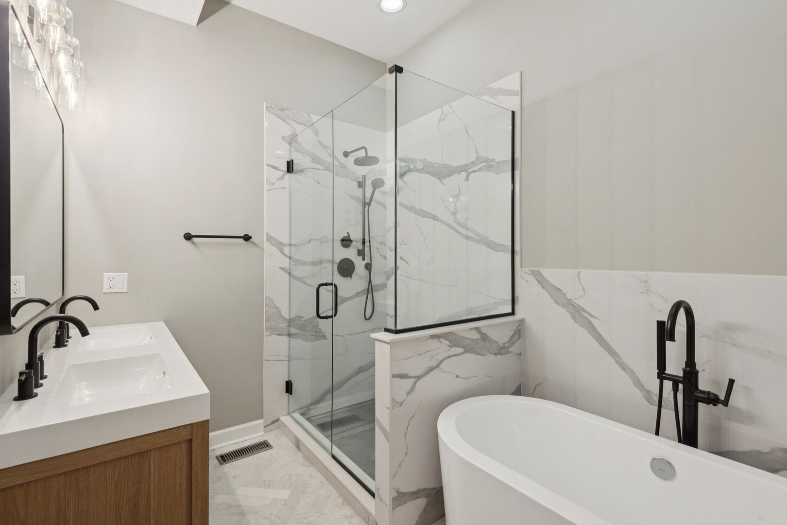 Building Photo - 937 N Willard Ct