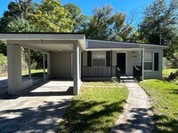 Building Photo - 10503 De Paul Dr