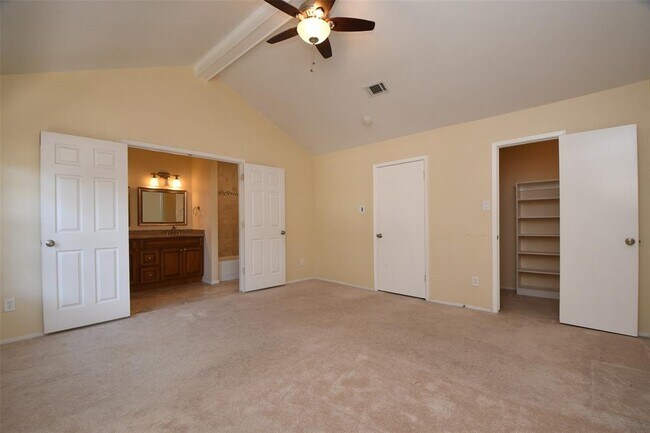 Building Photo - 2596 Bering Dr
