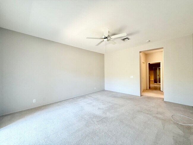 Building Photo - 48625 Cll Esperanza
