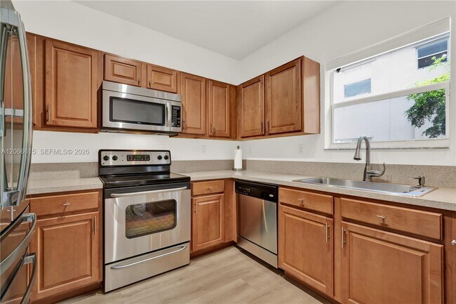 Building Photo - 9318 SW 220th St