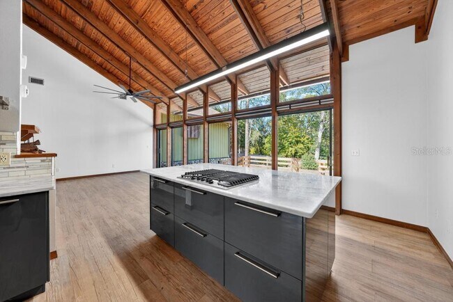 Building Photo - 234 Duncan Trail