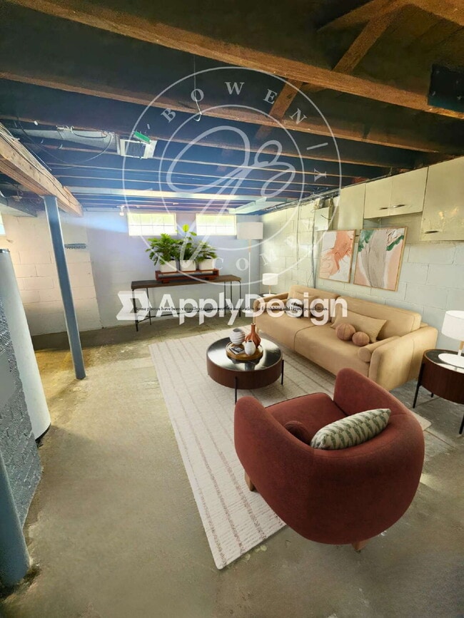 Building Photo - Move-In Ready! Spacious 4–5 Bedroom Home w...