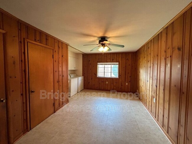 Building Photo - 4316 Maxlin Rd