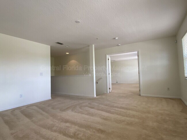 Building Photo - 9836 Old Patina Way