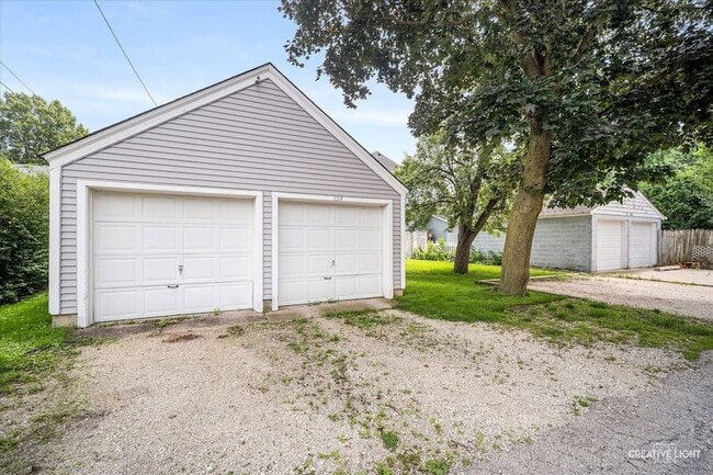 Building Photo - 334 Arbor Ave