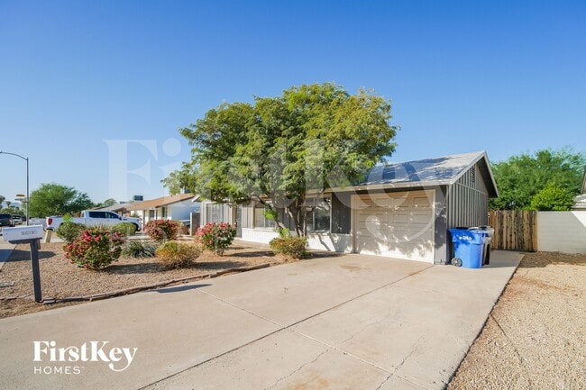 Building Photo - 14838 N 38th St