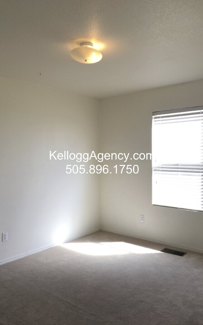 Building Photo - 2 Story / 4BR / Ventana Ranch West