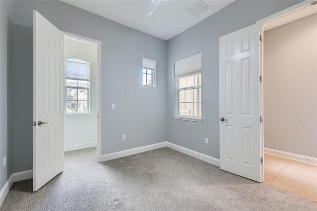 Building Photo - 12520 Javea Dr