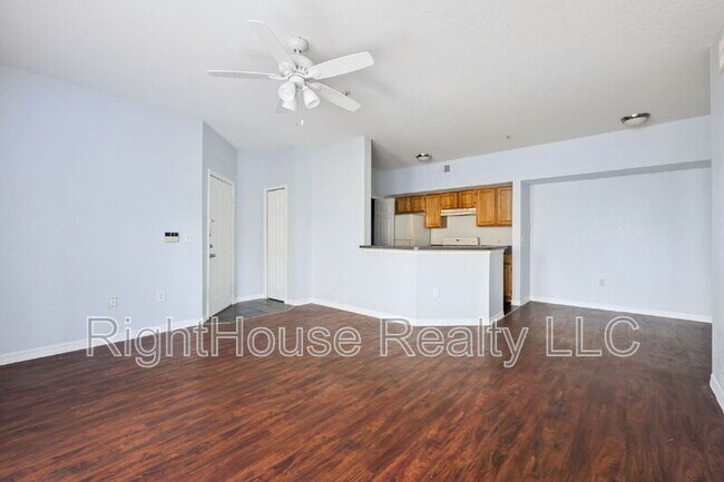 Building Photo - 6071 Westgate Dr