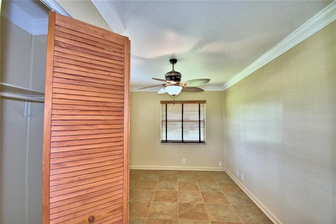 Building Photo - 3960 Avenue U NW