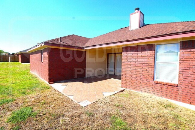 Building Photo - 4302 Hank Dr