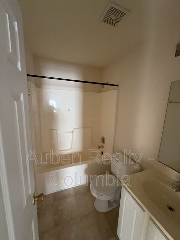 Building Photo - 420 Cape Jasmine Way