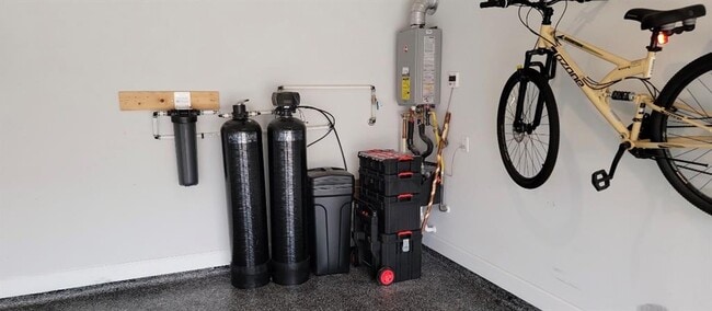 Building Photo - 284 Kimble Creek Lp