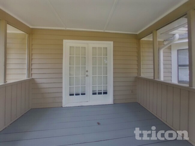 Building Photo - 20 Summerfield Ct