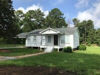 Building Photo - 21046 Hwy 167 - Dry Prong