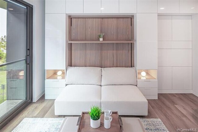 Building Photo - Luxury Studio. Furnished.  Kakaako.