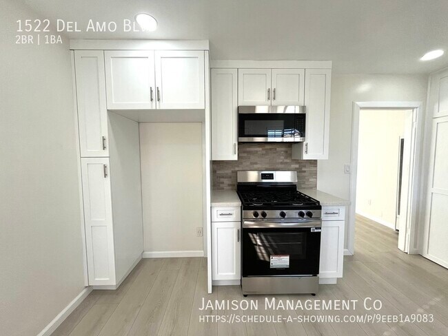 Building Photo - 1522 Del Amo Blvd
