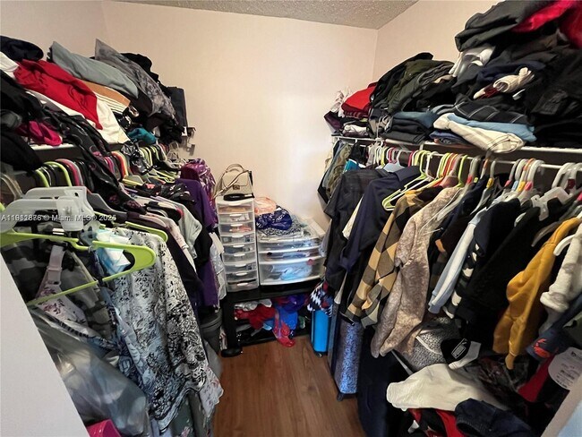 Building Photo - 2230 N Cypress Bend Dr