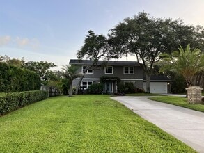 Building Photo - 1452 Mallard Pl