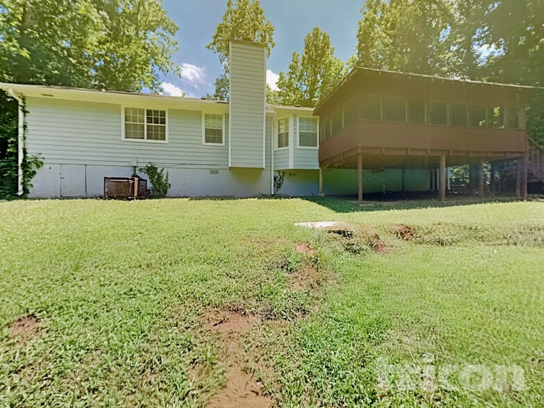 Building Photo - 160 Branchwood Dr