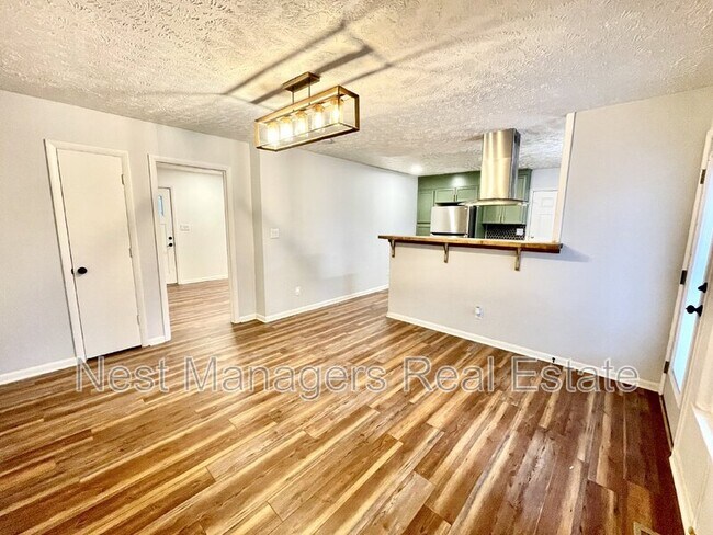 Building Photo - 1603 Hickory Ridge Court