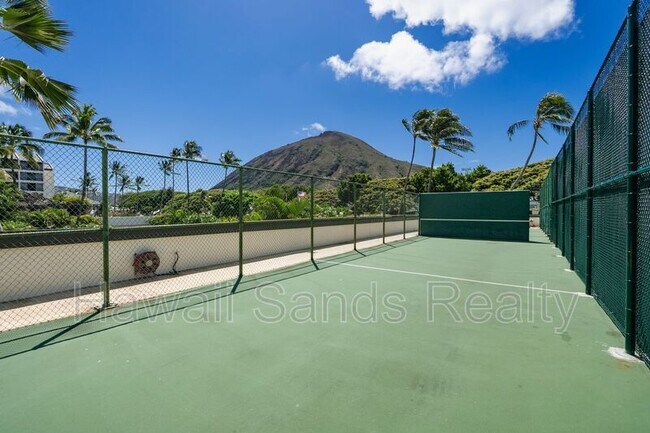 Building Photo - 500 Lunalilo Home Rd