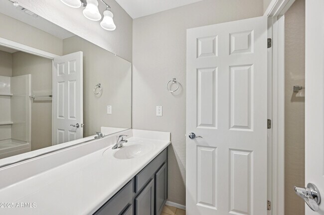 Building Photo - 25965 W Oraibi Dr
