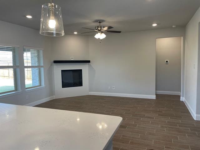 Building Photo - 817 Birdie Dr