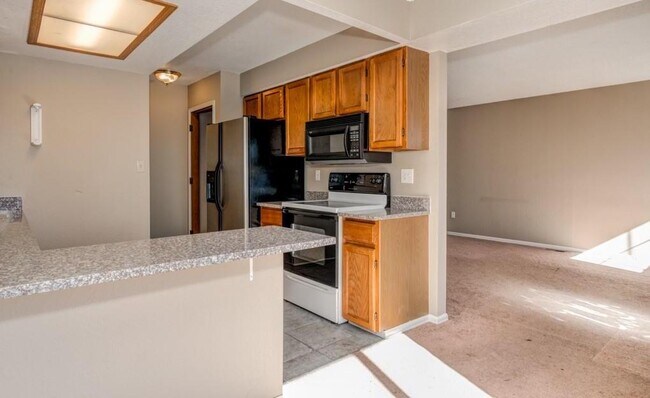 Building Photo - 4554 Lamplighter Cir