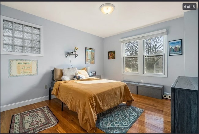 Building Photo - 150 W 9th St