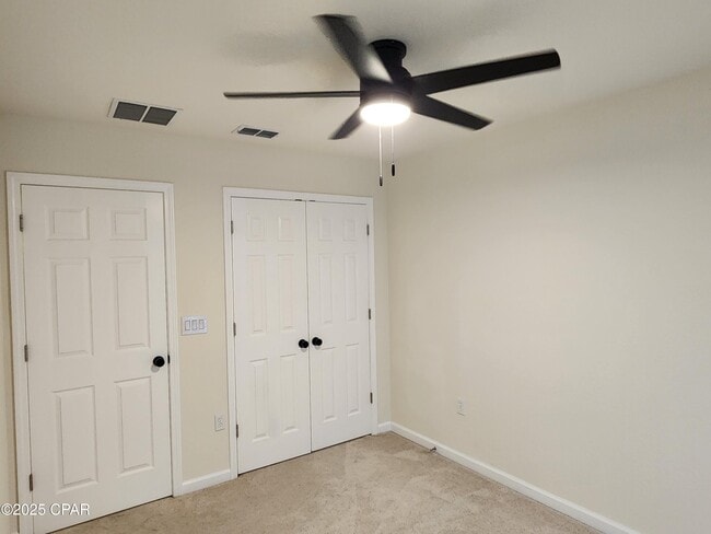 Building Photo - 119 Sand Oak Blvd