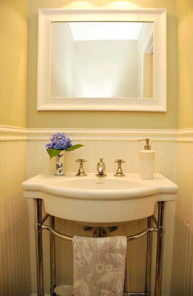 Building Photo - Columbia, MD